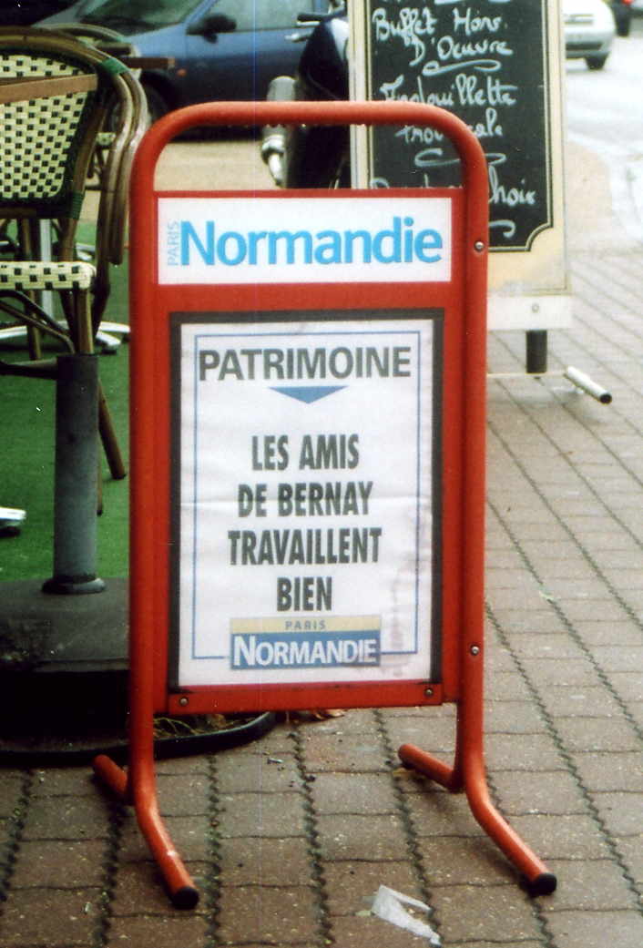 Les Amis de Bernay travaillent